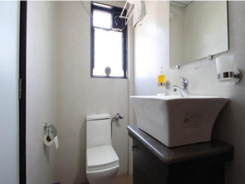Hotel Suresh Inn Pune Bagian luar foto